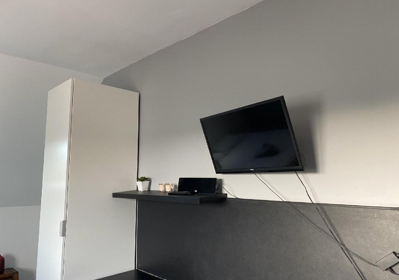 Appartement Jolie studio 10min centre/500m quai de seine à Rouen Extérieur photo